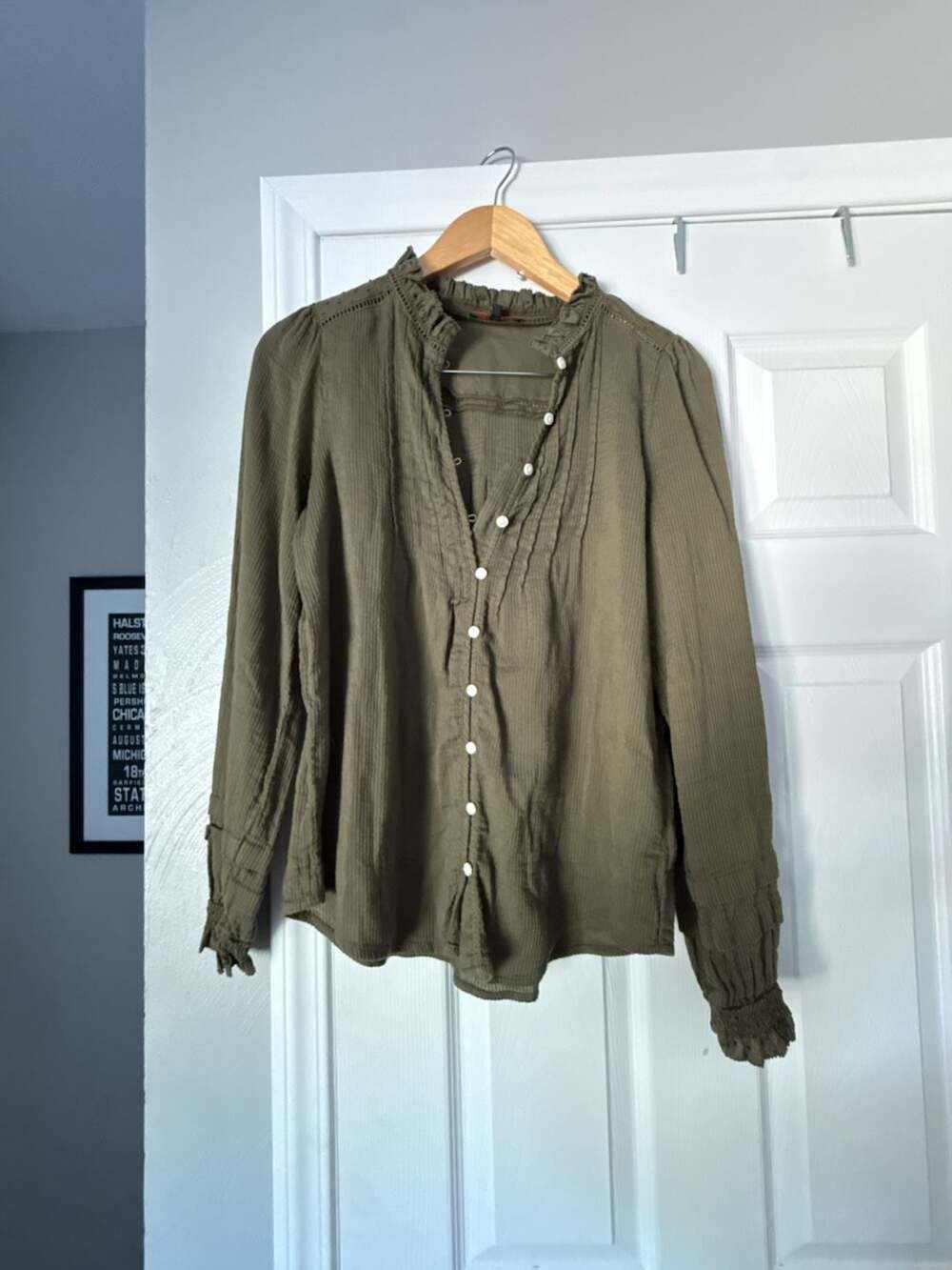 Quince Organic Textured Cotton Peasant Blouse in Olive Green